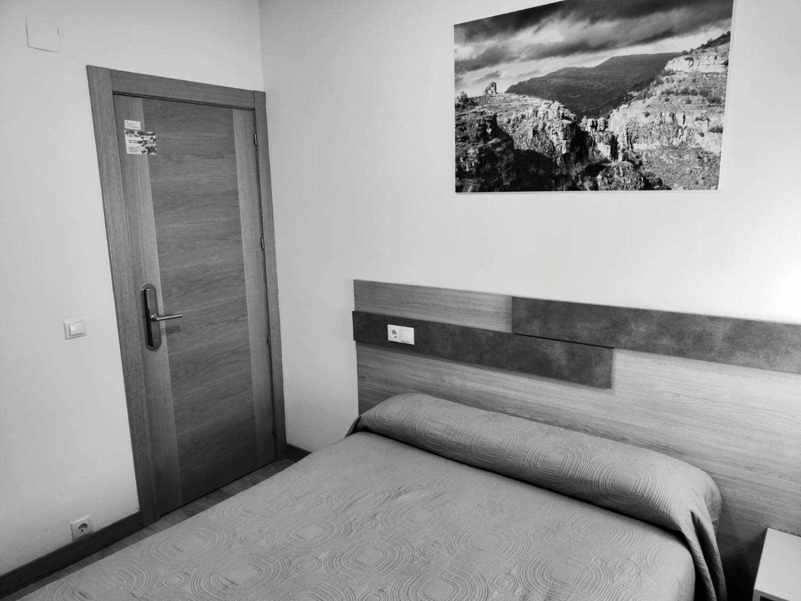 Hostal Rioja Condestable Logrono Exterior photo