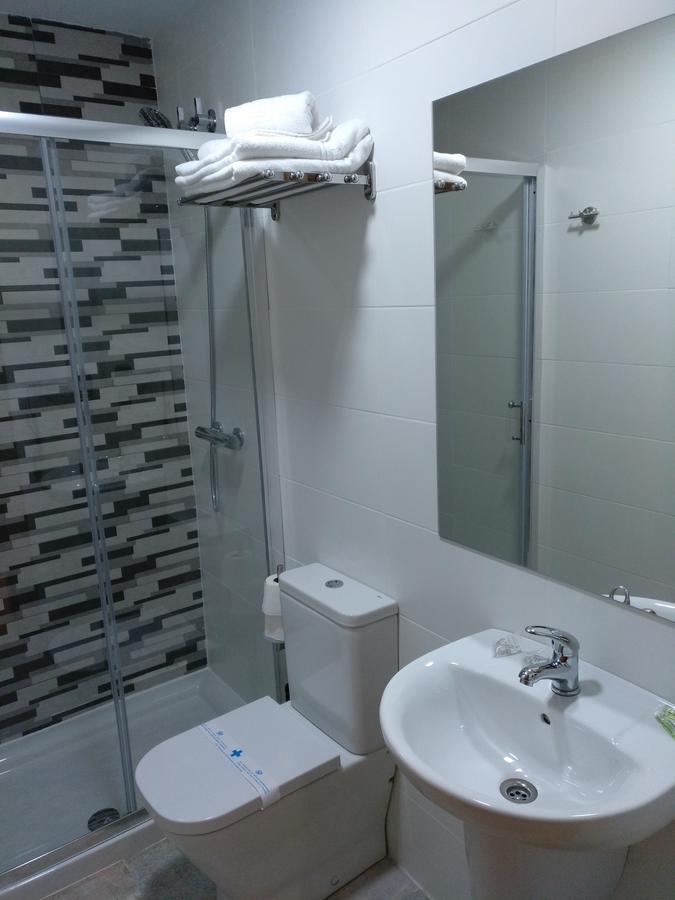 Hostal Rioja Condestable Logrono Exterior photo